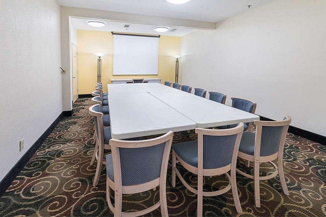 Quality Suites Темпъл Екстериор снимка