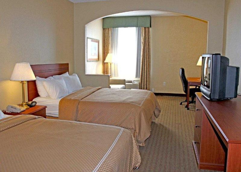 Quality Suites Темпъл Екстериор снимка