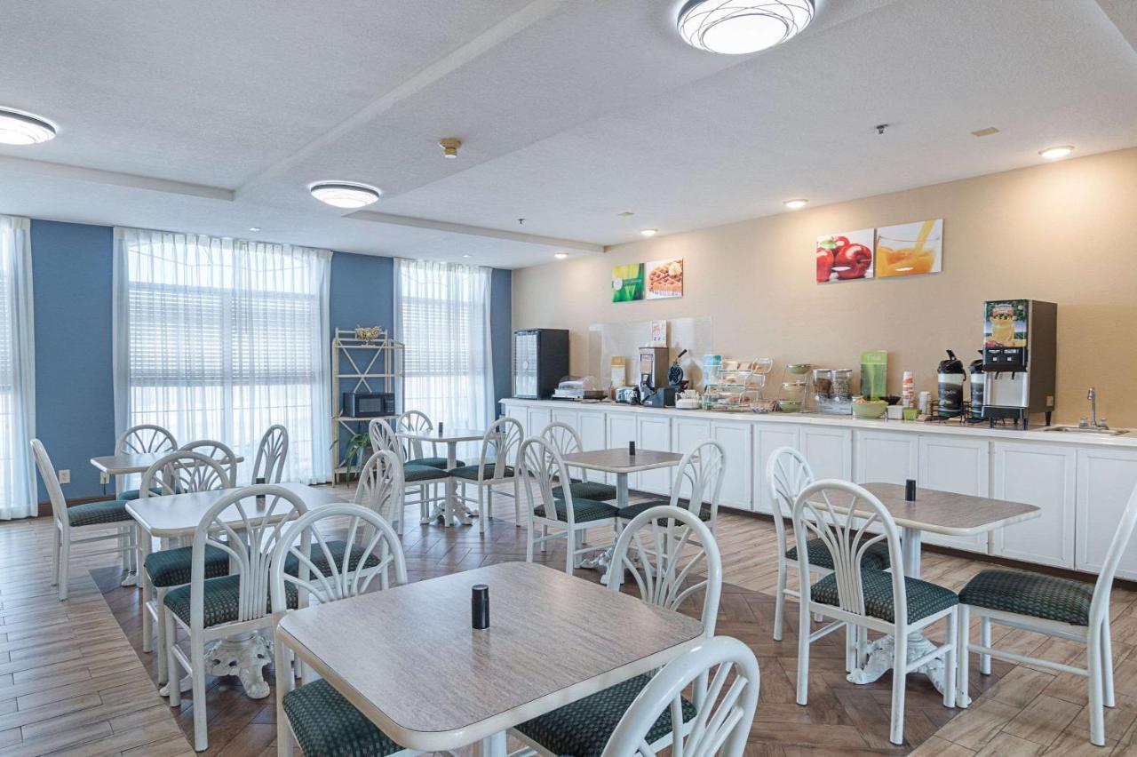 Quality Suites Темпъл Екстериор снимка