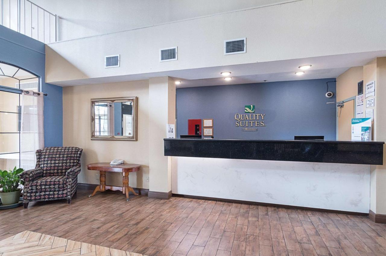 Quality Suites Темпъл Екстериор снимка